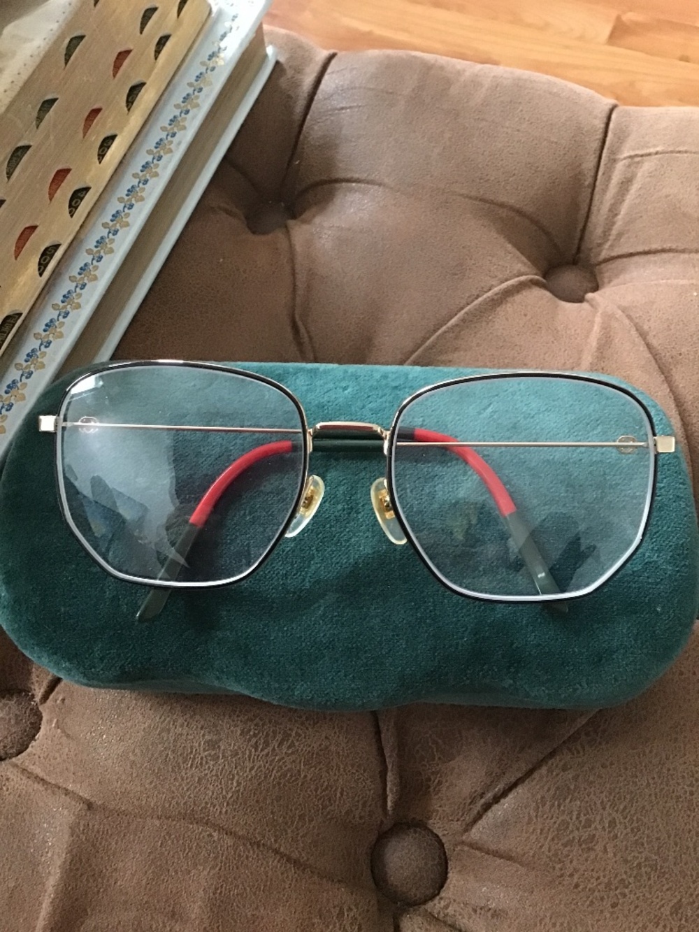 Gucci reading glasses